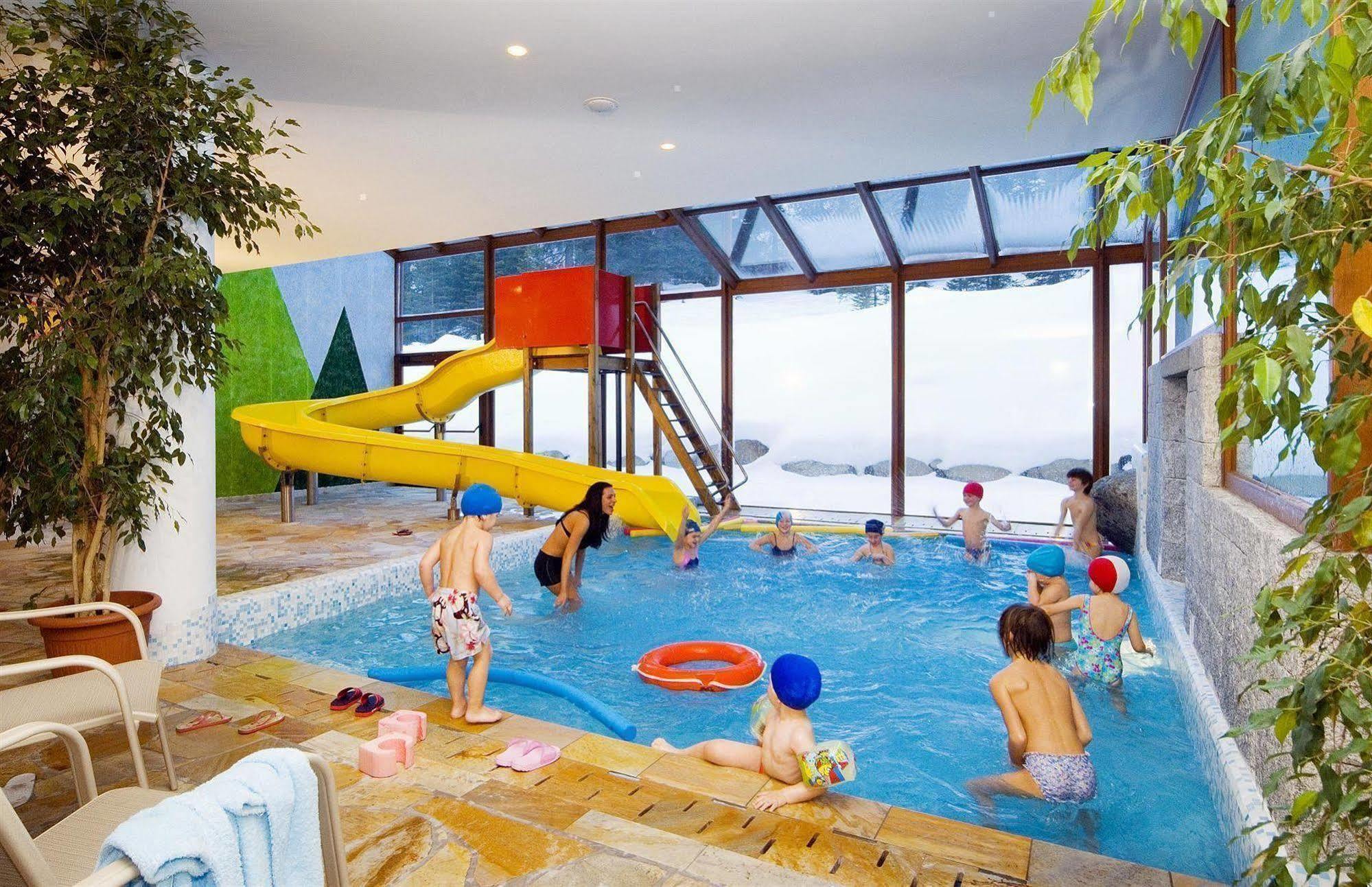Carlo Magno Hotel Spa Resort Madonna Exterior foto